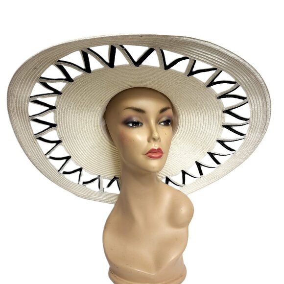 Giovannio Elegant Large White w/black Straw Hat - Picture 1 of 14